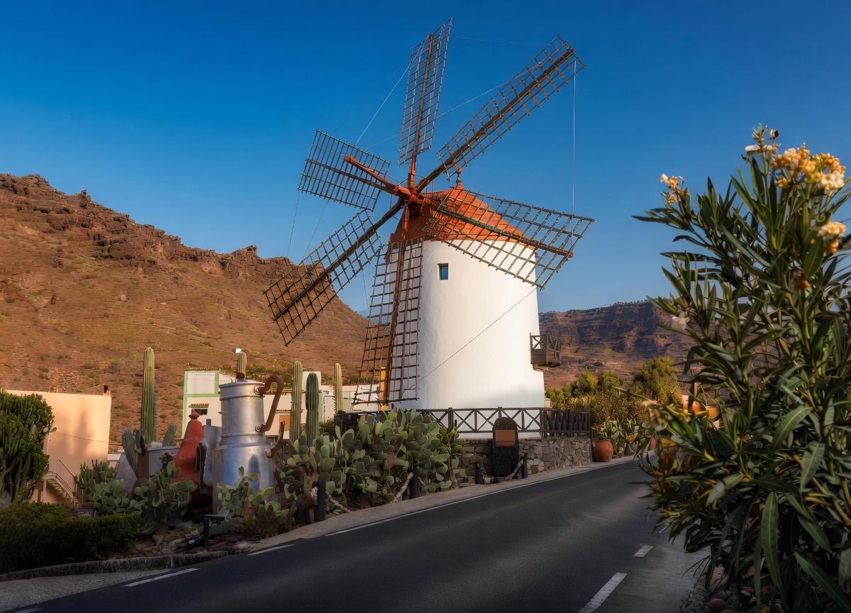 Mogán, Gran Canaria — Gran Canaria's sunniest southwest corner — dramatic coastline, charming villages, and the authentic character of Mogán's fishing harbour and hinterland.